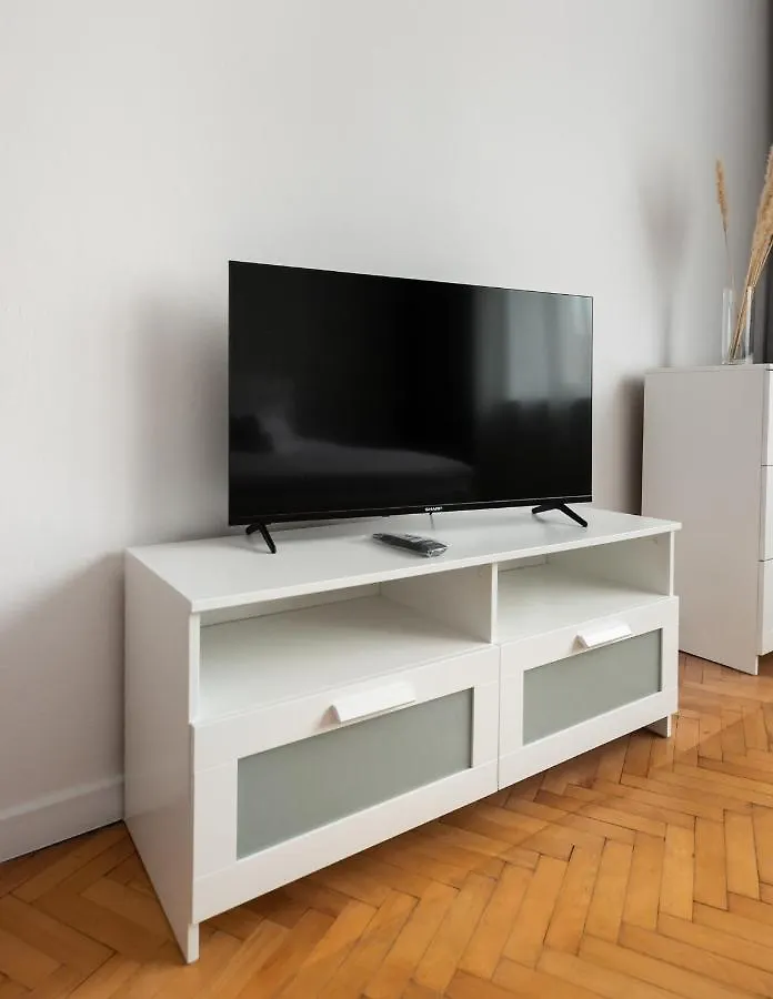 Old Town 5-Bedroom Apartment ワルシャワ