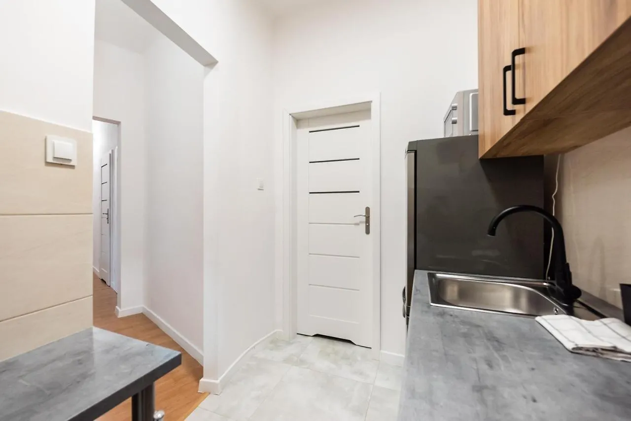 Old Town 5-Bedroom Apartment ワルシャワ 0*,